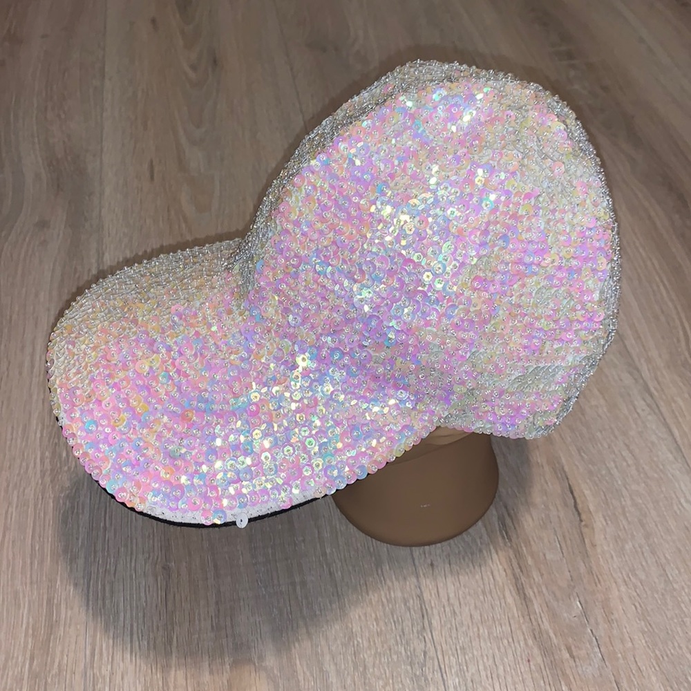 JC Woman’s One Size pearl colored sparkly sequined hat Glam